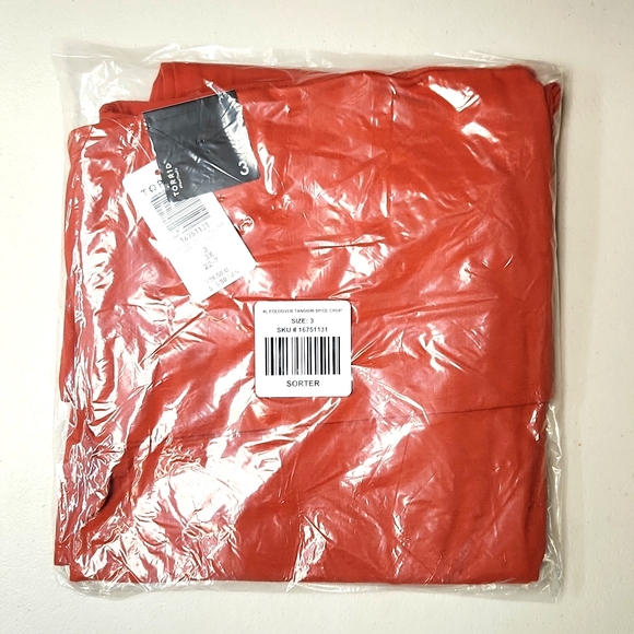 ❤️NWT VINTAGE TORRID LEGGING - FOLDOVER - CROP - HIGH WAIST - PREMIUM OPAQUE - Picture 8 of 12